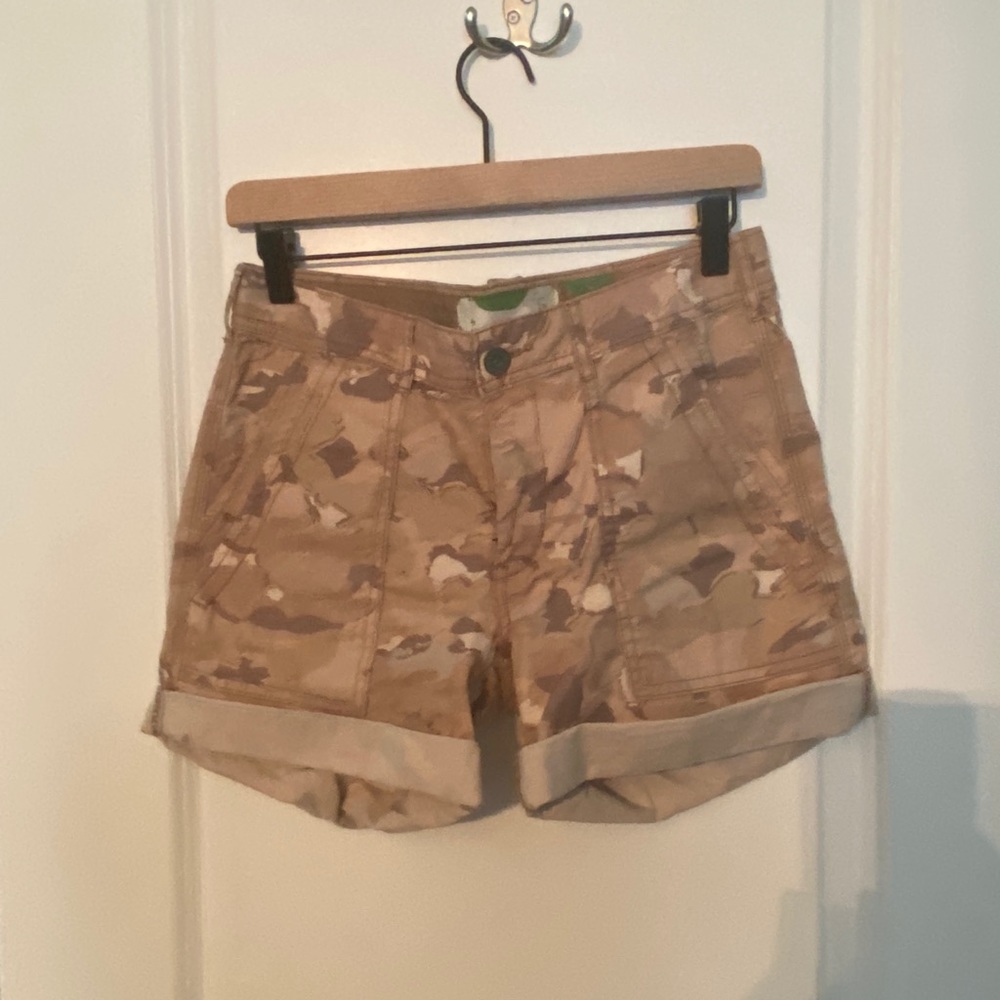 Anthropologie wanderer short